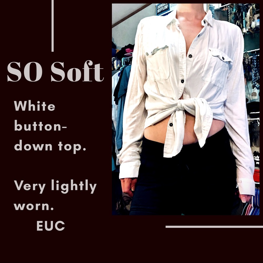 SO Soft Button Down Top WHITE EUC